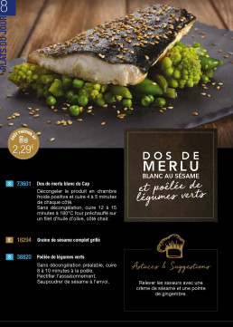 Page de catalogue illustrant un dos de merlu blanc au sésame et légumes.