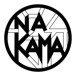 Logo Nakama en noir, mettant en évidence la structure géométrique.